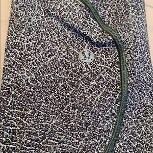 Lululemon SZ 4 Capri leggings